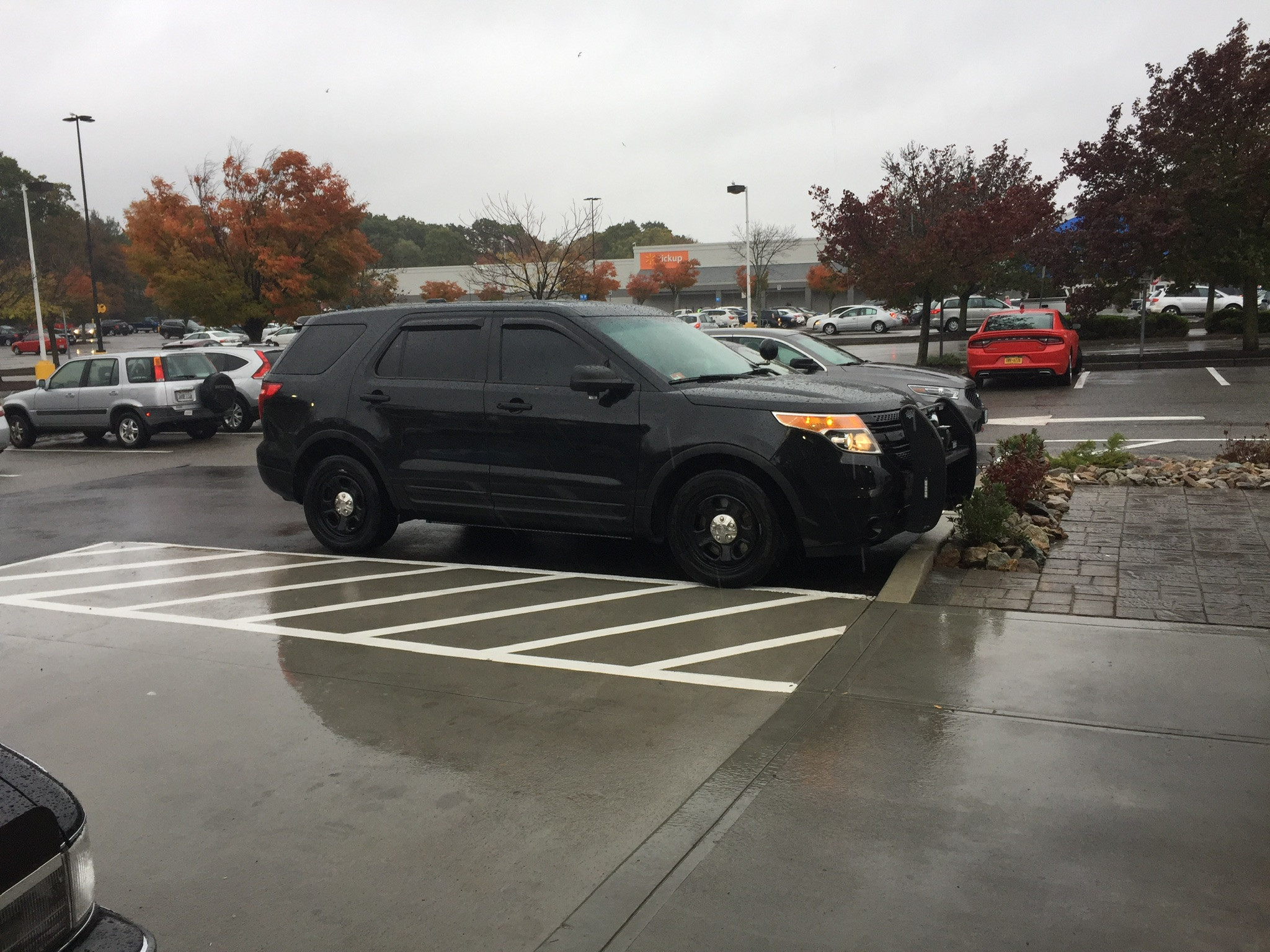 A photo  of Warwick Police
            K9-2, a 2015 Ford Police Interceptor Utility             taken by @riemergencyvehicles