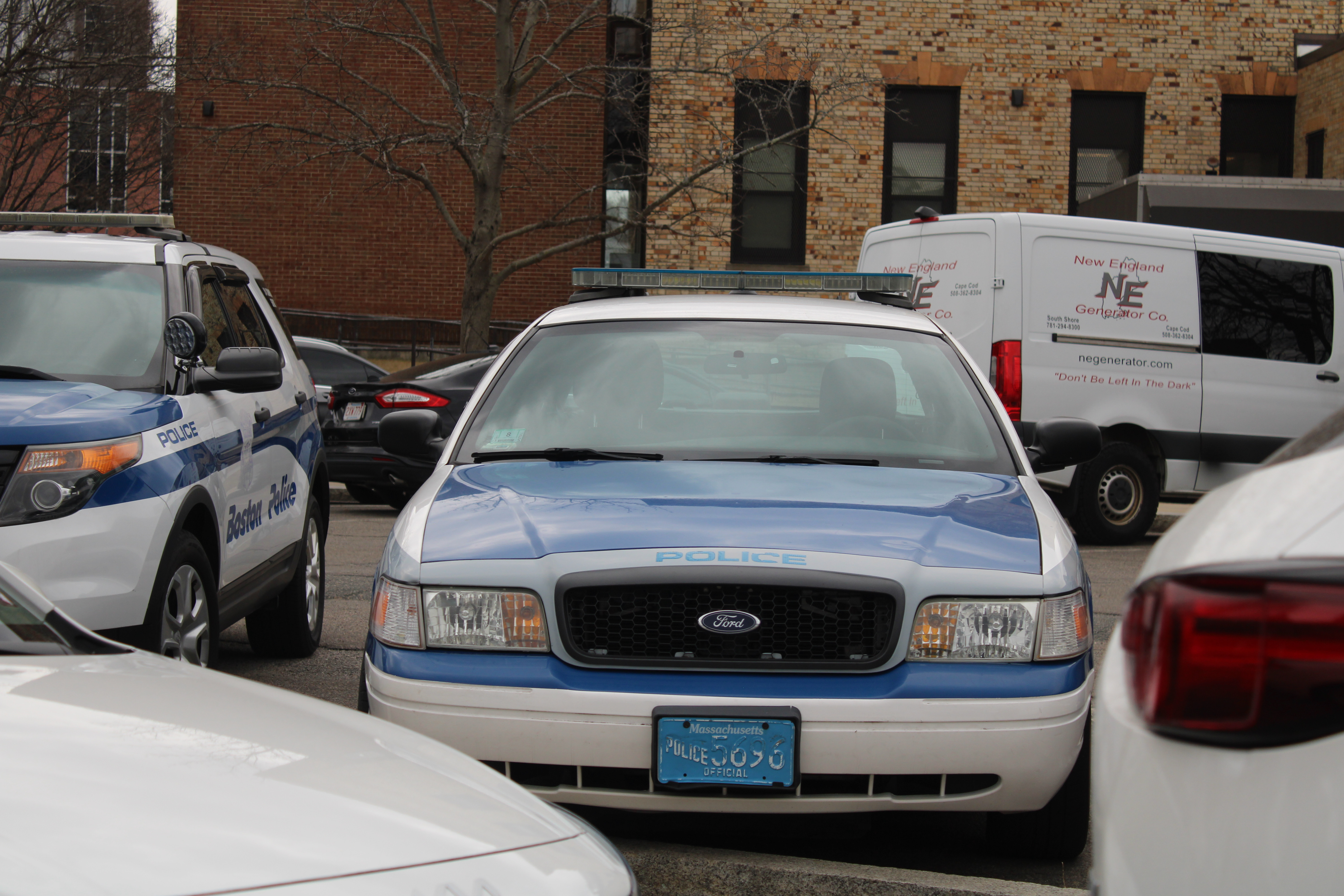 A photo  of Boston Police
            Cruiser 1126, a 2011 Ford Crown Victoria Police Interceptor             taken by @riemergencyvehicles