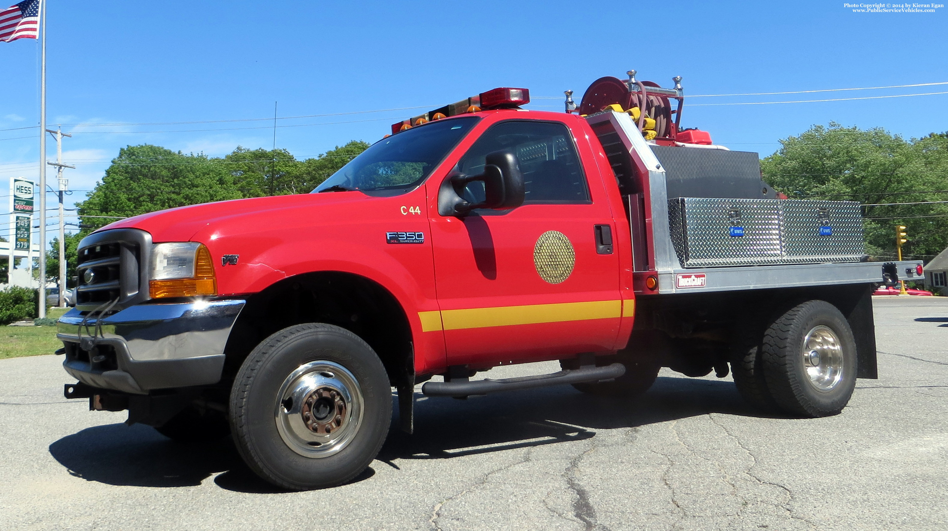 A photo  of Somerset Fire
            Forestry 1, a 2001 Ford F-350             taken by Kieran Egan