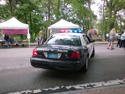 Additional photo  of Warwick Police
                    Cruiser P-13, a 2009-2011 Ford Crown Victoria Police Interceptor                     taken by Kieran Egan