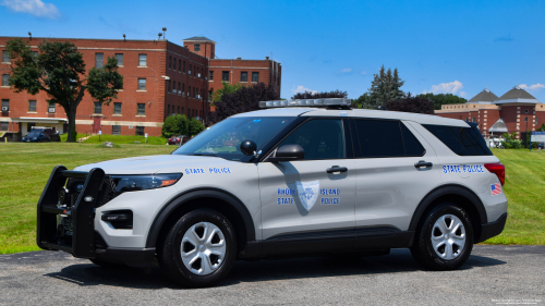 Additional photo  of Rhode Island State Police
                    Cruiser 250, a 2020 Ford Police Interceptor Utility                     taken by @riemergencyvehicles