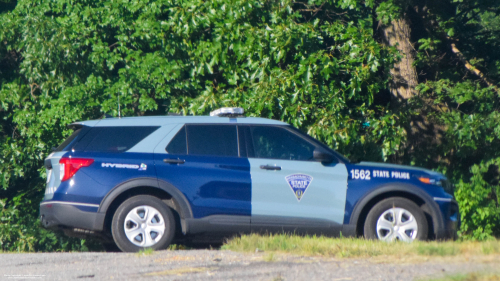 Massachusetts State Police Photos - Publicservicevehicles.com