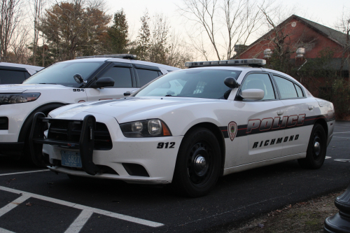 Additional photo  of Richmond Police
                    Cruiser 912, a 2014 Dodge Charger                     taken by @riemergencyvehicles