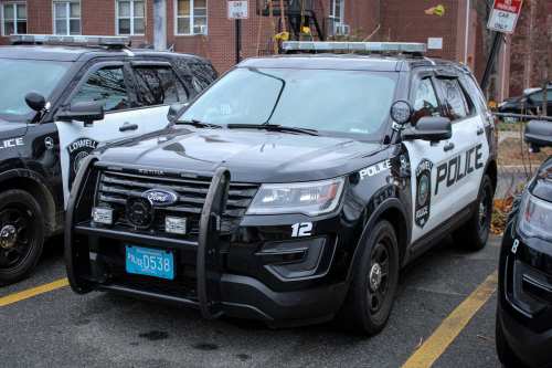 Lowell Police Photos - PublicServiceVehicles.com