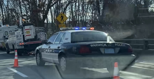 Additional photo  of Warwick Police
                    Cruiser R-80, a 2006-2008 Ford Crown Victoria Police Interceptor                     taken by @riemergencyvehicles