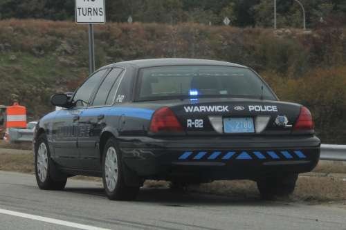 Additional photo  of Warwick Police
                    Cruiser R-82, a 2009-2011 Ford Crown Victoria Police Interceptor                     taken by @riemergencyvehicles