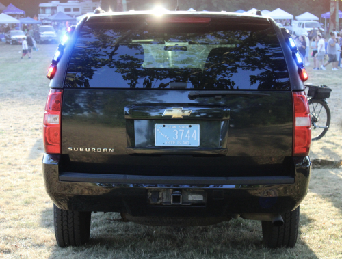 Additional photo  of Warwick Police
                    Unmarked Unit, a 2007-2014 Chevrolet Suburban                     taken by Kieran Egan