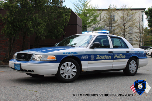 Additional photo  of Boston Police
                    Cruiser 1126, a 2011 Ford Crown Victoria Police Interceptor                     taken by @riemergencyvehicles