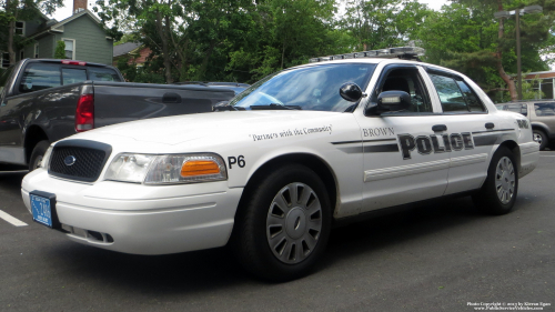 Additional photo  of Brown University Police
                    Patrol 6, a 2009 Ford Crown Victoria Police Interceptor                     taken by Kieran Egan