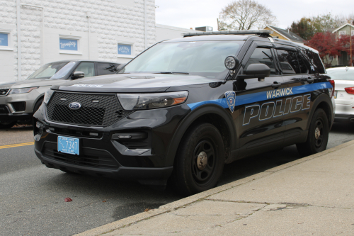 Additional photo  of Warwick Police
                    Cruiser P-22, a 2021 Ford Police Interceptor Utility                     taken by @riemergencyvehicles