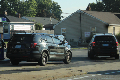 Additional photo  of Warwick Police
                    Cruiser P-27, a 2017 Ford Police Interceptor Utility                     taken by @riemergencyvehicles