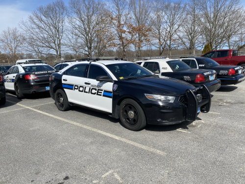 Additional photo  of Warwick Police
                    Cruiser P-29, a 2013-2016 Ford Police Interceptor Sedan                     taken by @riemergencyvehicles