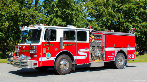 Additional photo  of Portsmouth Fire
                    Engine 2, a 1989 Maxim                     taken by Kieran Egan