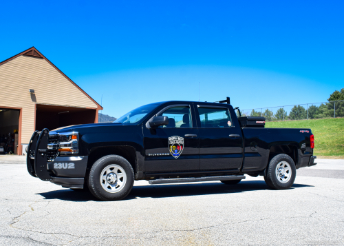 Additional photo  of Waterville Valley Public Safety
                    23 Utility 2, a 2016 Chevrolet Silverado 1500 Crew Cab                     taken by Kieran Egan