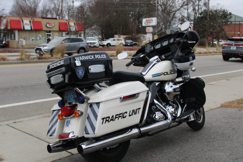 Additional photo  of Warwick Police
                    Motorcycle 2, a 2010-2015 Harley Davidson Electra Glide                     taken by @riemergencyvehicles