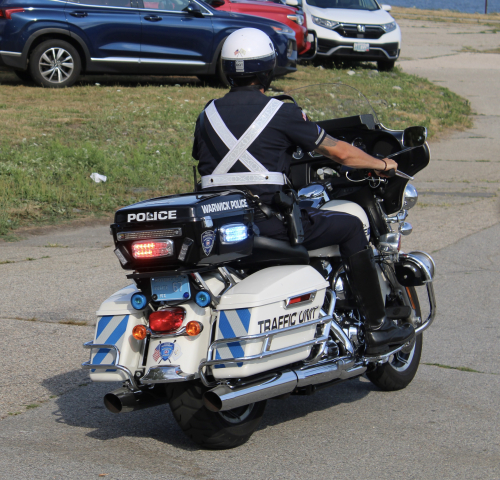 Additional photo  of Warwick Police
                    Motorcycle 7, a 2020-2022 Harley Davidson Electra Glide                     taken by @riemergencyvehicles