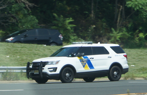 New Jersey State Police Photos - PublicServiceVehicles.com