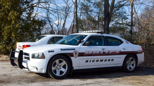 Additional photo  of Richmond Police
                    Cruiser 906, a 2006-2010 Dodge Charger                     taken by @riemergencyvehicles