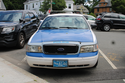 Additional photo  of Boston Police
                    Cruiser 1160, a 2011 Ford Crown Victoria Police Interceptor                     taken by @riemergencyvehicles