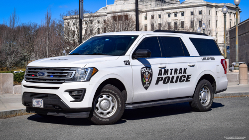 Additional photo  of Amtrak Police
                    Cruiser 120, a 2018-2021 Ford Expedition Max                     taken by Kieran Egan