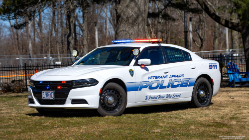 Additional photo  of Department of Veterans Affairs Police
                    Cruiser 0242Z, a 2022 Dodge Charger                     taken by Kieran Egan