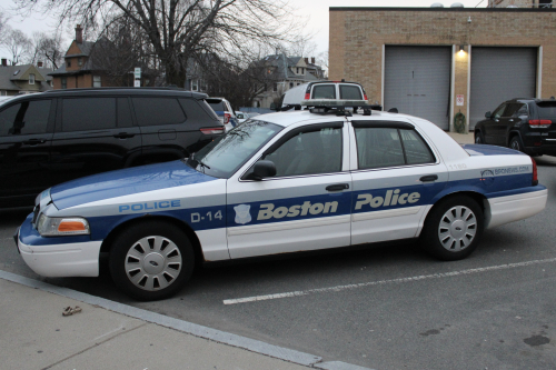 Additional photo  of Boston Police
                    Cruiser 1160, a 2011 Ford Crown Victoria Police Interceptor                     taken by @riemergencyvehicles