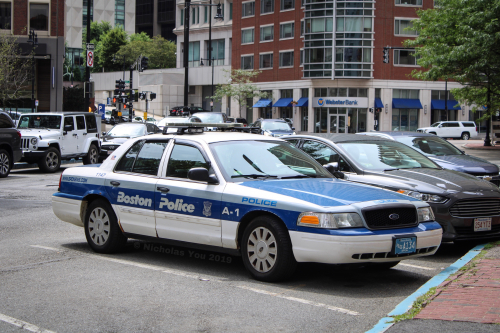 Boston Police Photos - PublicServiceVehicles.com