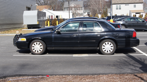 Additional photo  of Cumberland Police
                    Unmarked Unit, a 2006-2008 Ford Crown Victoria Police Interceptor                     taken by Kieran Egan