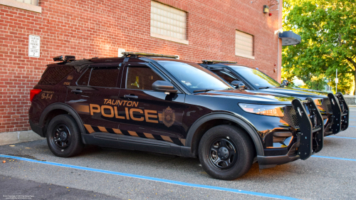 Taunton Police Photos - PublicServiceVehicles.com