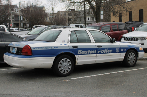 Additional photo  of Boston Police
                    Cruiser 0116, a 2010 Ford Crown Victoria Police Interceptor                     taken by @riemergencyvehicles