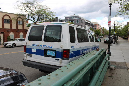 Additional photo  of Boston Police
                    Cruiser 6720, a 2006 Ford Econoline                     taken by Kieran Egan