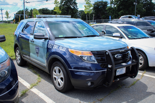 Massachusetts State Police Photos - PublicServiceVehicles.com