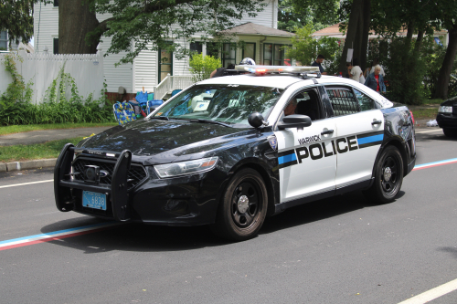 Additional photo  of Warwick Police
                    Cruiser R-80, a 2013-2016 Ford Police Interceptor Sedan                     taken by @riemergencyvehicles