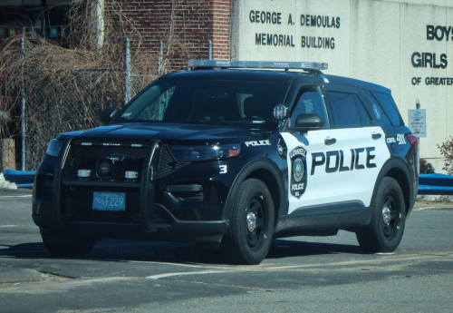 Lowell Police Photos - PublicServiceVehicles.com