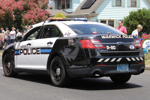 Additional photo  of Warwick Police
                    Cruiser R-80, a 2013-2016 Ford Police Interceptor Sedan                     taken by @riemergencyvehicles