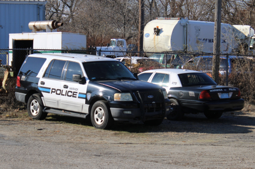 Additional photo  of Warwick Police
                    Car 62, a 2003-2005 Ford Expedition                     taken by Kieran Egan