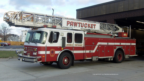 Additional photo  of Pawtucket Fire
                    Ladder 2, a 1995 E-One                     taken by Kieran Egan