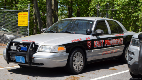 Additional photo  of East Providence Police
                    Spare K-9 Unit, a 2011 Ford Crown Victoria Police Interceptor                     taken by Kieran Egan