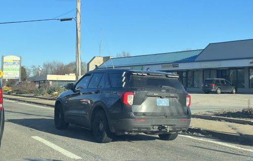 Additional photo  of Warwick Police
                    Cruiser T-35, a 2021 Ford Police Interceptor Utility                     taken by Kieran Egan