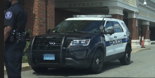 Additional photo  of Warwick Police
                    Cruiser P-21, a 2019 Ford Police Interceptor Utility                     taken by @riemergencyvehicles