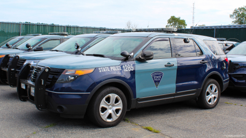 Additional photo  of Massachusetts State Police
                    Cruiser 1285, a 2006-2010 Dodge Charger                     taken by Kieran Egan