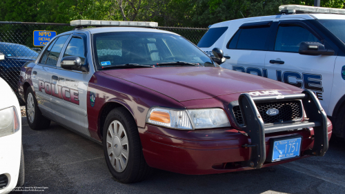 Additional photo  of North Providence Police
                    Detail 1, a 2006-2008 Ford Crown Victoria Police Interceptor                     taken by Kieran Egan