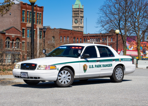 Additional photo  of United States National Park Service Law Enforcement Rangers
                    Cruiser I413064, a 2010 Ford Crown Victoria Police Interceptor                     taken by Kieran Egan