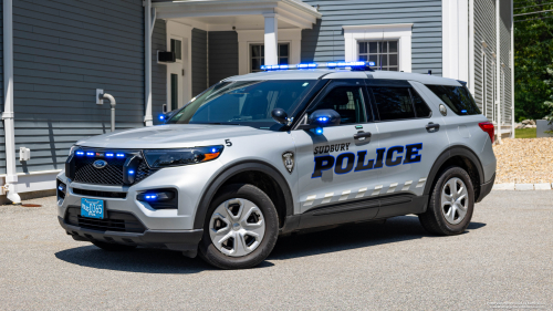 Massachusetts Law Enforcement Photos - PublicServiceVehicles.com