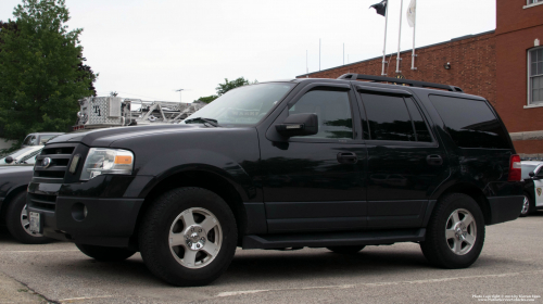 Additional photo  of Warren Police
                    Cruiser 210, a 2010 Ford Expedition                     taken by Kieran Egan