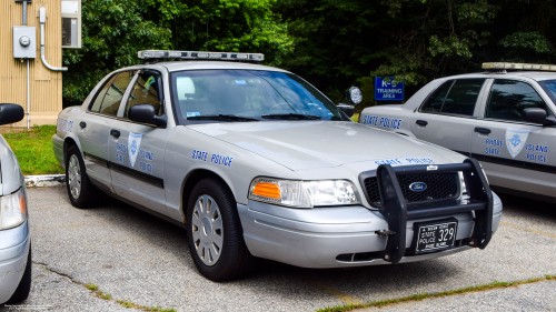 Additional photo  of Rhode Island State Police
                    Cruiser 329, a 2010 Ford Crown Victoria Police Interceptor                     taken by Jamian Malo
