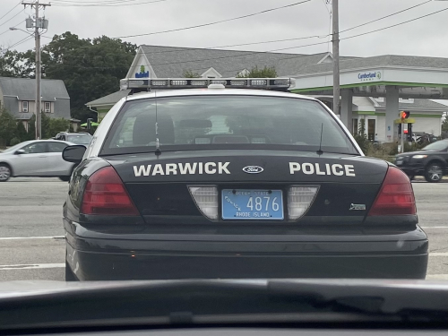 Additional photo  of Warwick Police
                    Cruiser R-79, a 2011 Ford Crown Victoria Police Interceptor                     taken by @riemergencyvehicles