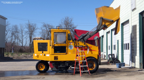 Additional photo  of Warren Public Works
                    Sweeper 508, a 1990-2007 Elgin Pelican                     taken by Kieran Egan