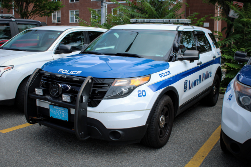 Lowell Police Photos - PublicServiceVehicles.com