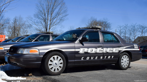 Additional photo  of Coventry Police
                    Cruiser 84, a 2011 Ford Crown Victoria Police Interceptor                     taken by Kieran Egan